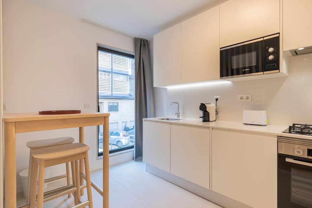 Campolide Lovely 2 Bedroom By Innkeeper Lisboa Exteriör bild